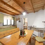 Anita Vela Luka